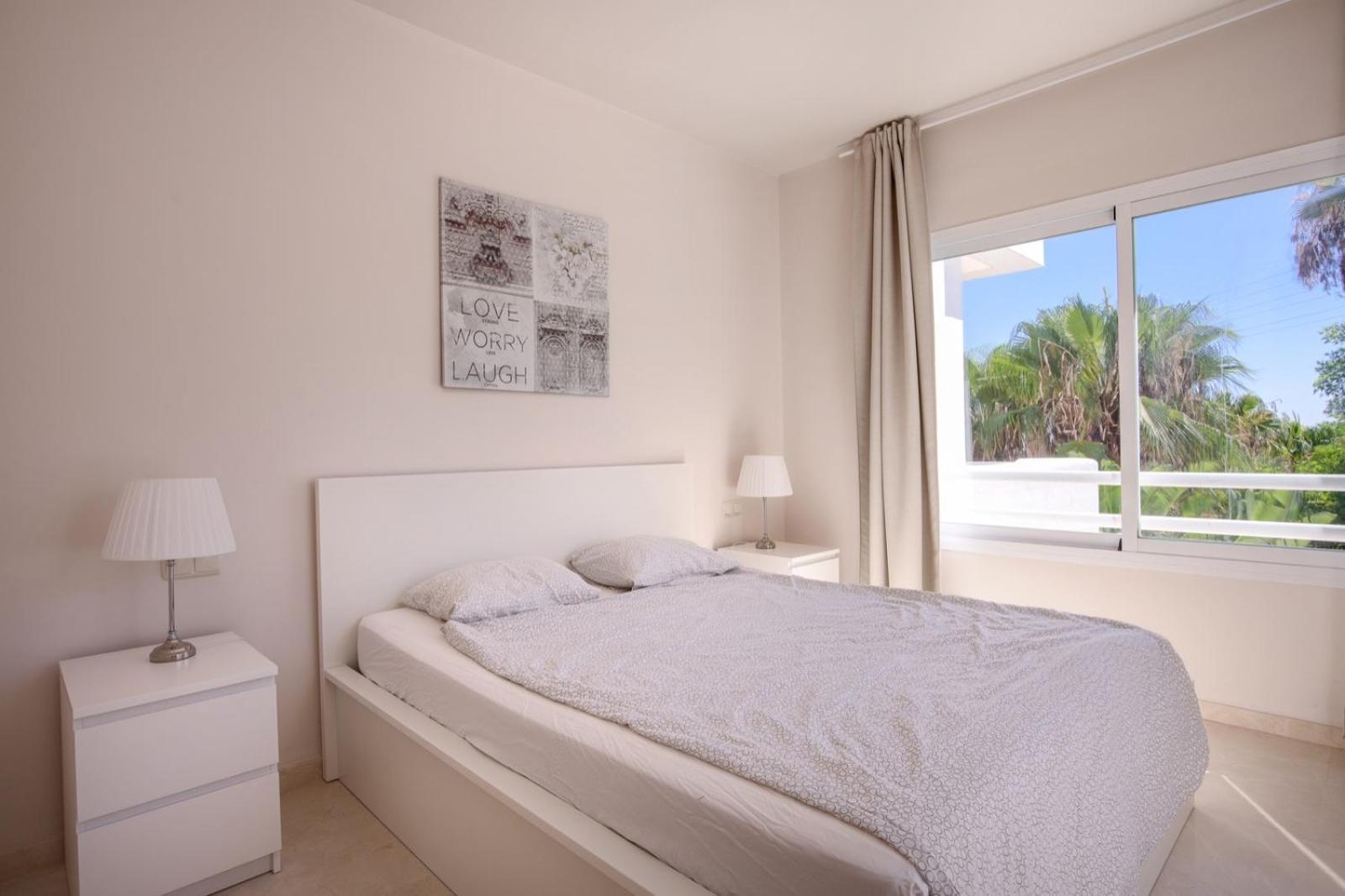 Alcazaba Lagoon Estepona Golf Apartment Екстериор снимка