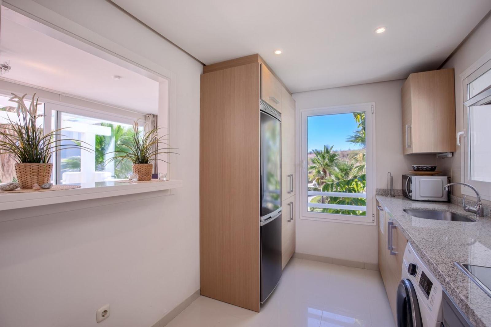 Alcazaba Lagoon Estepona Golf Apartment Екстериор снимка