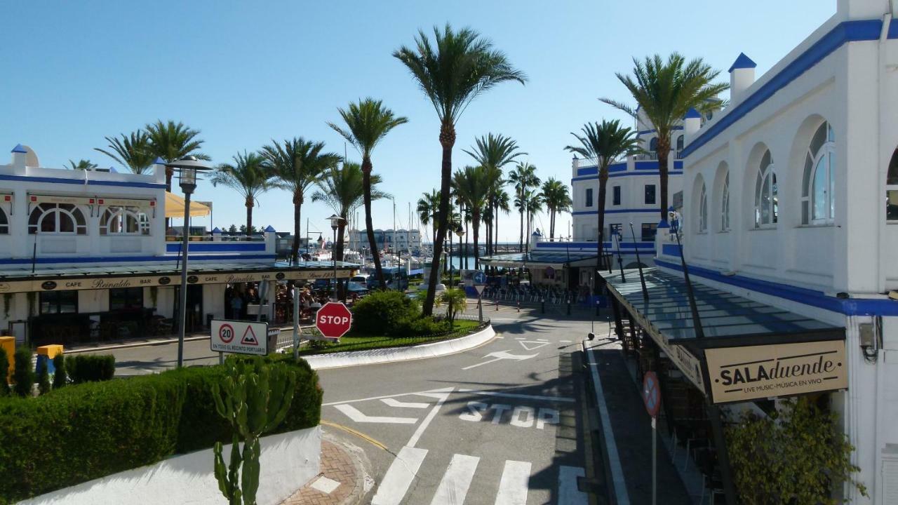 Alcazaba Lagoon Estepona Golf Apartment Екстериор снимка